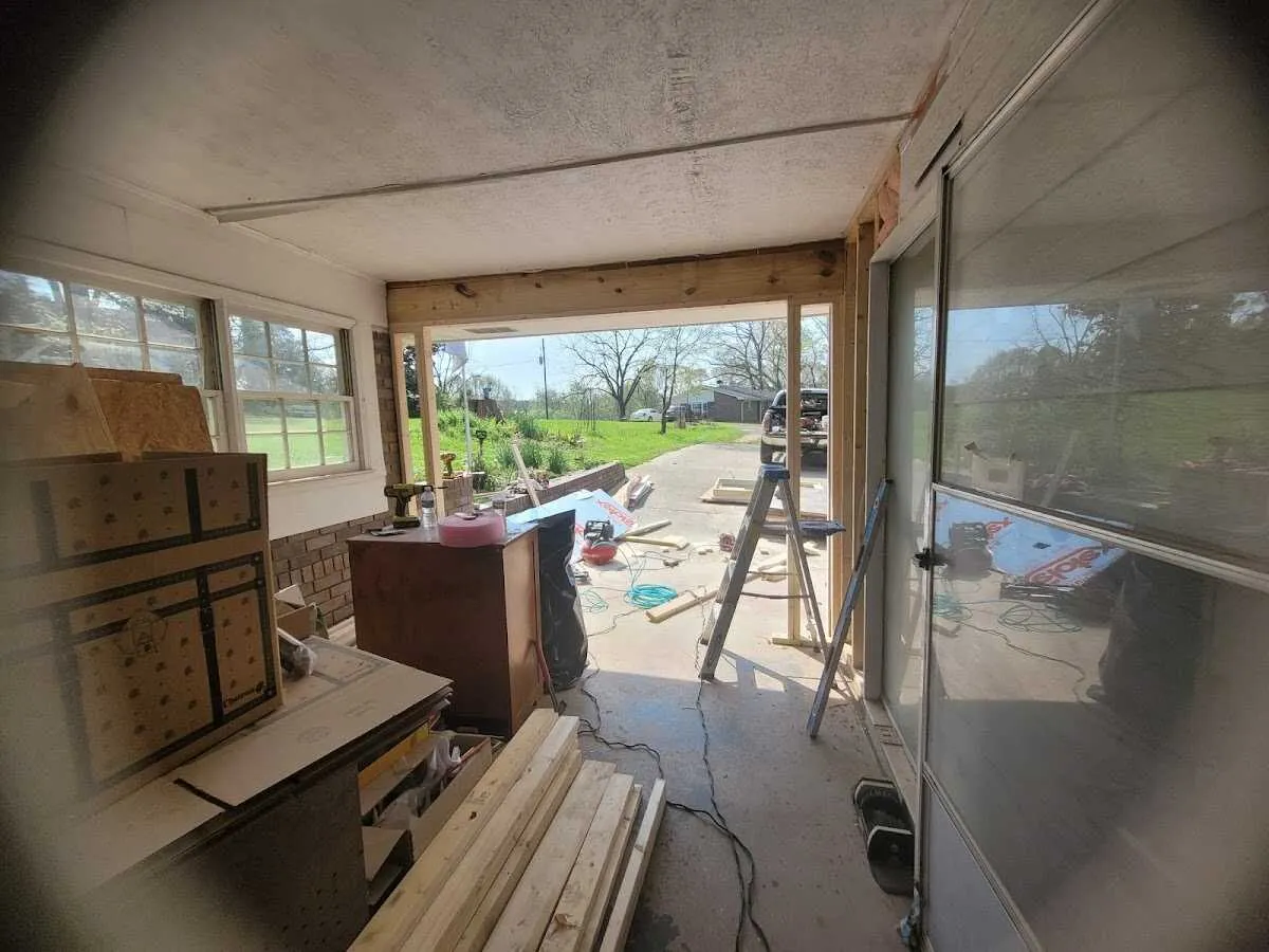 Air movers and dehumidifier for Water Mitigation Services in Newburyport